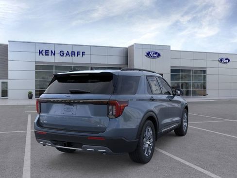 New 2025 Ford Explorer Active w/ Active Comfort Package image 7