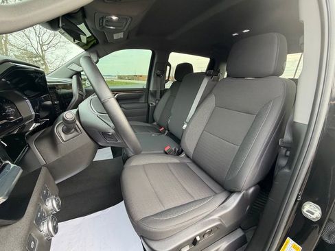 Used 2025 GMC Sierra 1500 Elevation image 7