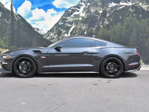 Used 2023 Ford Mustang GT Premium w/ GT Performance Package RWD image 7