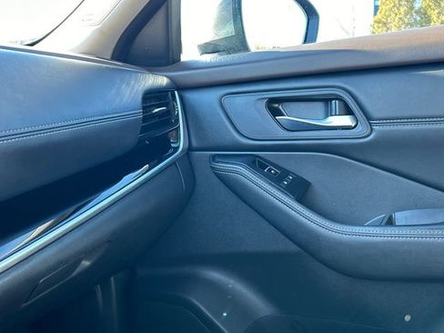 Certified 2023 Nissan Rogue SL w/ SL Premium Package image 21