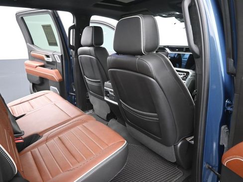Used 2024 GMC Sierra 1500 Denali Ultimate image 12