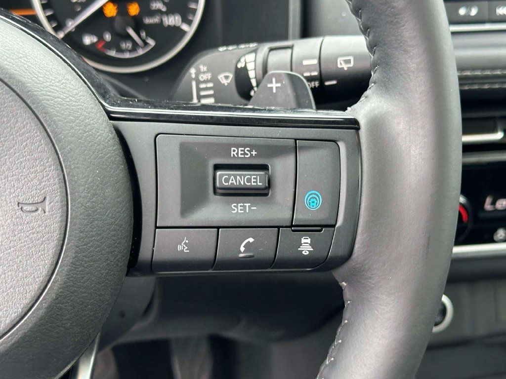 Used 2021 Nissan Rogue SV w/ Premium Package AWD/4WD image 22