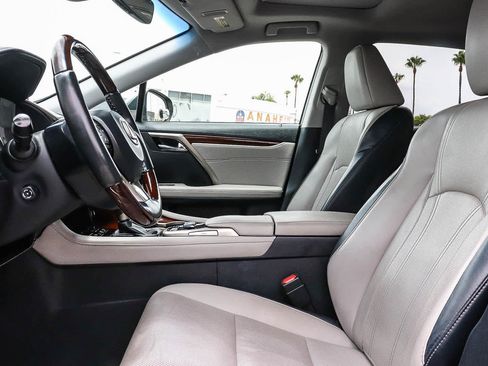 Used 2017 Lexus RX 350 FWD w/ Premium Package image 29