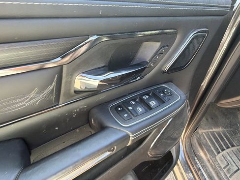 Used 2024 RAM 1500 Limited image 15