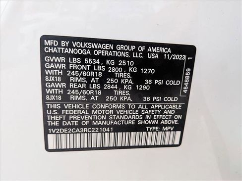 Used 2024 Volkswagen Atlas Cross Sport SE FWD image 23