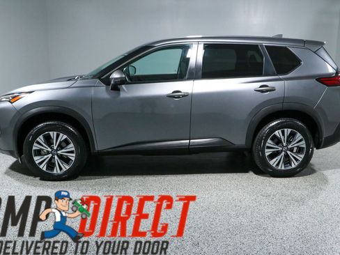 Used 2022 Nissan Rogue SV FWD image 7