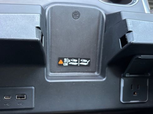 Used 2022 Chevrolet Silverado 1500 RST w/ All Star Edition Plus image 34