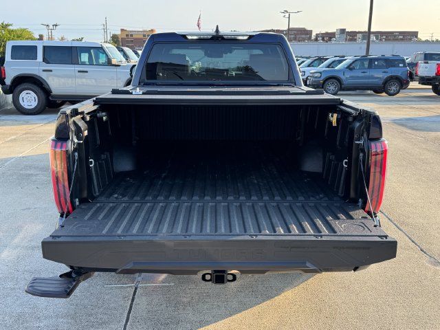 Used 2025 Toyota Tundra Platinum AWD/4WD image 7