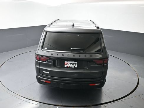 Used 2024 Jeep Wagoneer Series II AWD/4WD image 50