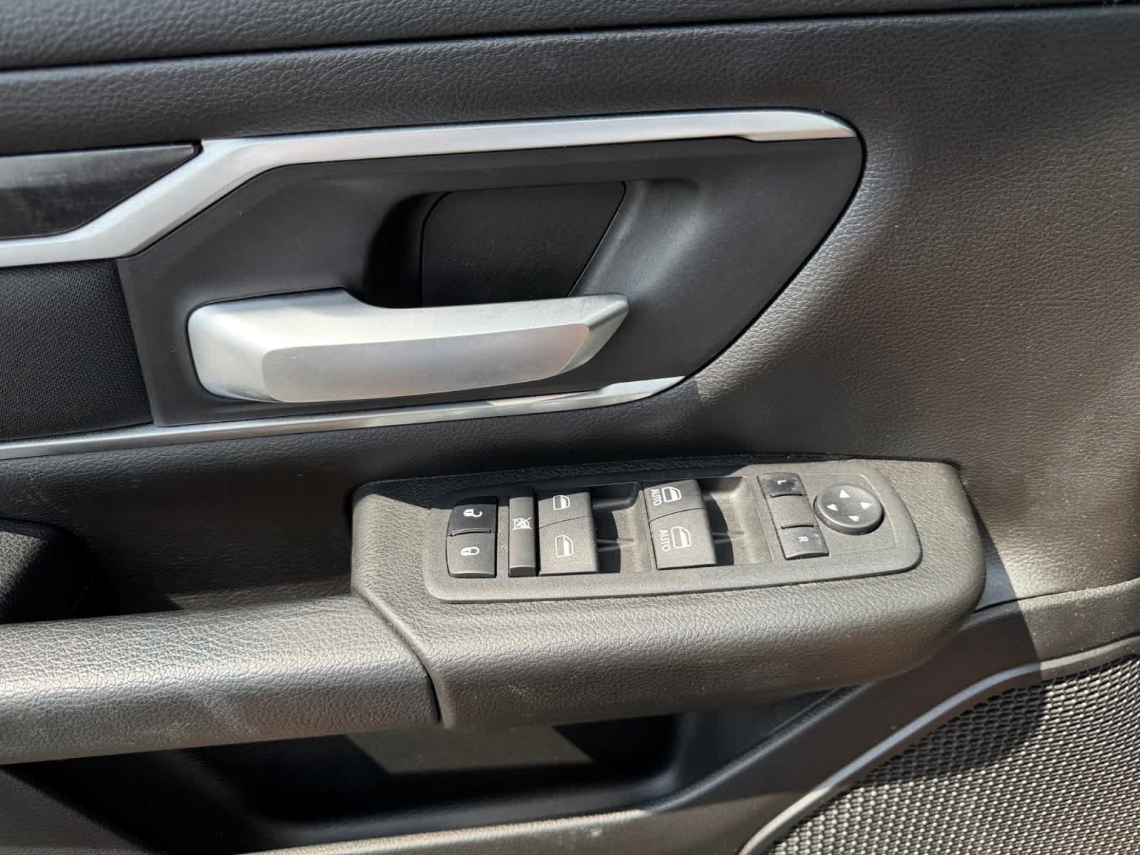 Used 2023 RAM 1500 Big Horn AWD/4WD image 11