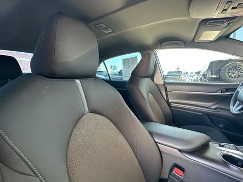 Used 2023 Toyota Camry LE image 20