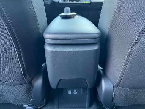 Used 2023 Toyota Prius Limited image 44