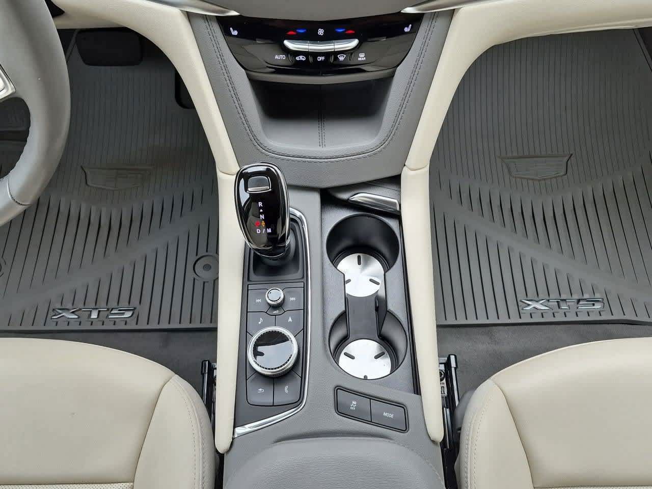 Used 2024 Cadillac XT5 Premium Luxury AWD/4WD image 29