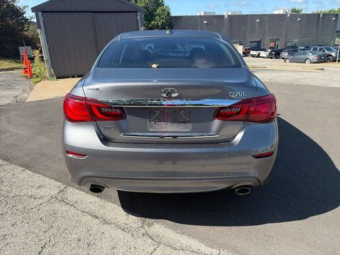 Used 2019 INFINITI Q70 L 3.7 w/ Sensory Package AWD/4WD image 6