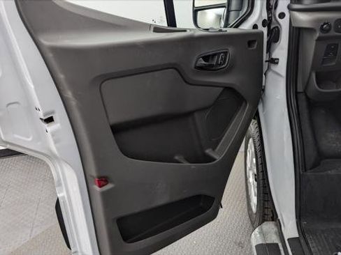 Used 2024 Ford Transit 250 Low Roof w/ Exterior Upgrade Package image 12