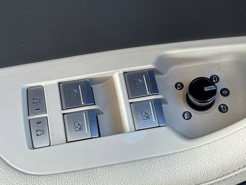 Used 2022 Audi A6 3.0T allroad Prestige w/ Prestige Package image 18