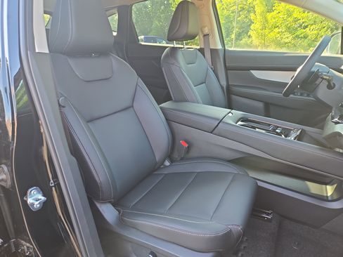 New 2025 Nissan Murano SL image 14