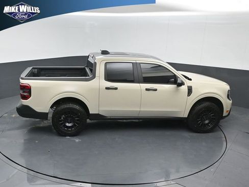 Used 2025 Ford Maverick XLT w/ XLT Luxury Package AWD/4WD image 16