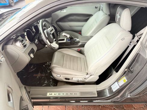 Used 2008 Ford Mustang GT Premium RWD image 38
