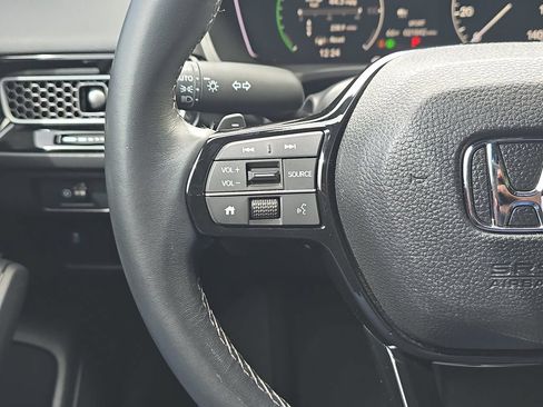 Used 2025 Honda Civic Sport image 19