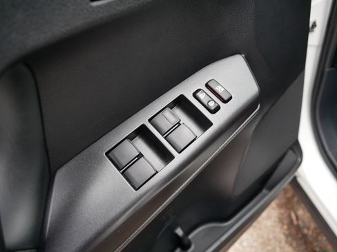 Used 2018 Toyota RAV4 XLE image 19