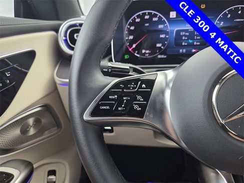 Used 2025 Mercedes-Benz CLE 300 4MATIC Cabriolet image 37