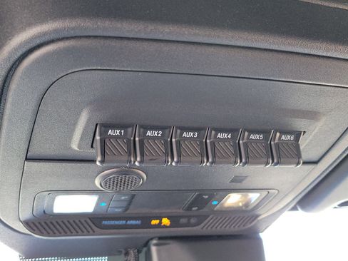 Used 2021 Ford Bronco First Edition AWD/4WD image 12