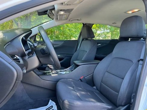Used 2023 Chevrolet Malibu LT FWD image 13