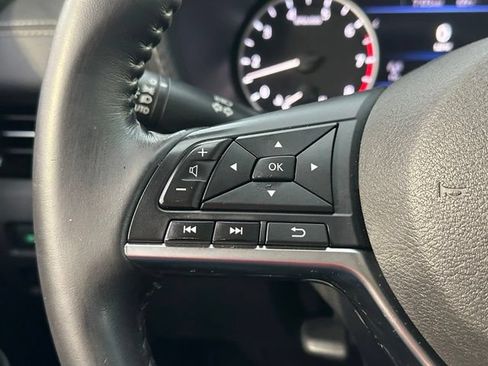 Used 2020 Nissan Sentra SV FWD image 38