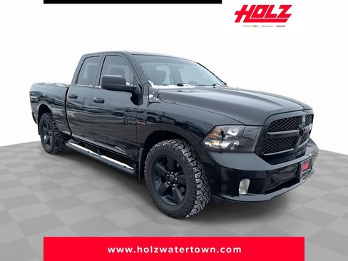 Used 2017 RAM 1500 Express w/ Black Ram 1500 Express Group image 1