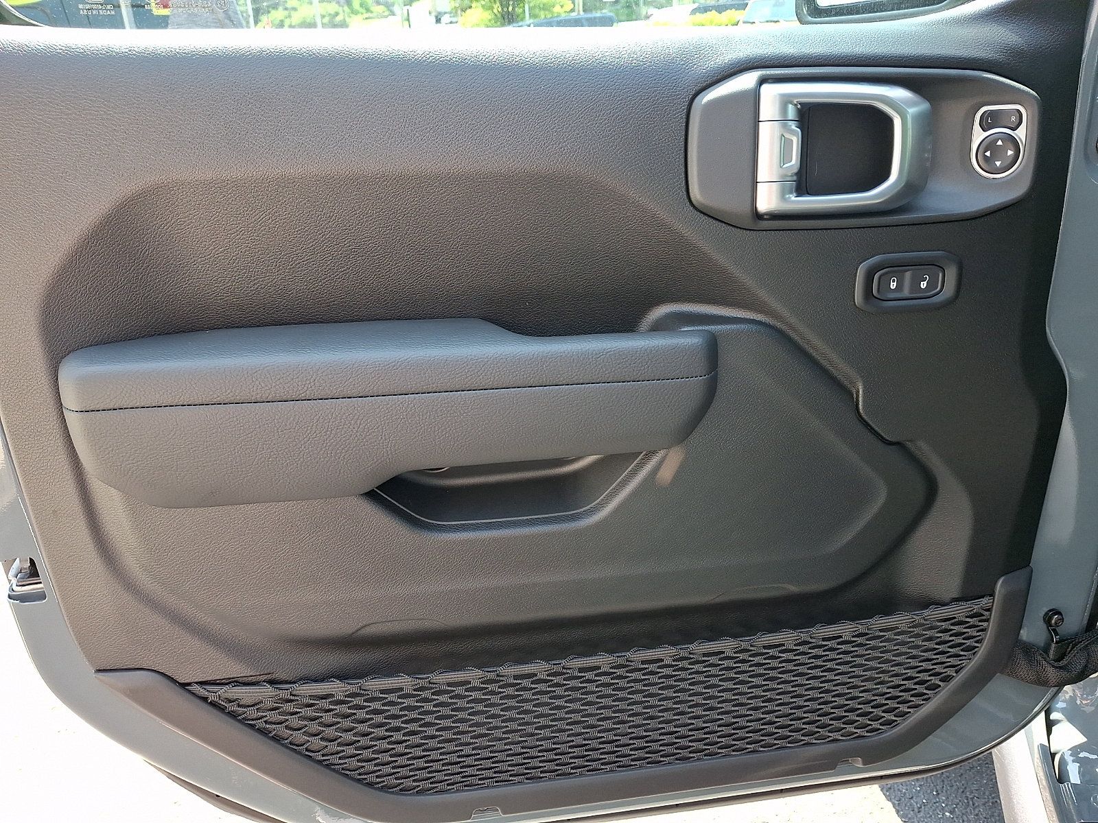 New 2026 Jeep Wrangler Unlimited Sport AWD/4WD image 8