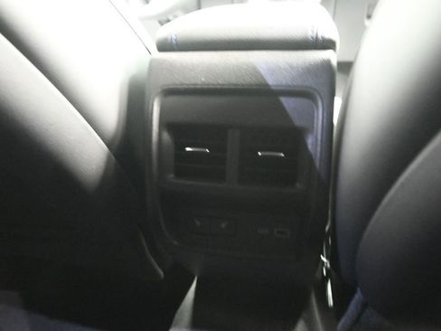 Used 2024 Cadillac XT4 Sport image 23