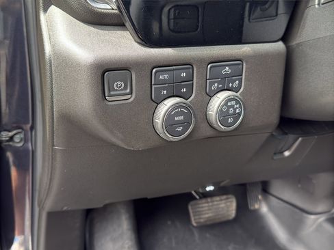 Used 2023 Chevrolet Silverado 1500 RST w/ Z71 Off-Road Package image 11