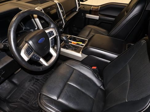 Certified 2018 Ford F150 Lariat image 36
