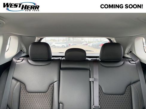 Used 2021 Jeep Compass Latitude image 9