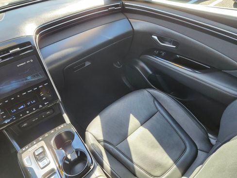 Certified 2024 Hyundai Tucson Limited image 15