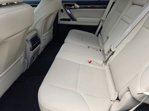 Certified 2023 Lexus GX 460 Premium AWD/4WD image 32