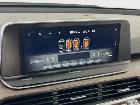 Used 2020 Kia Telluride SX w/ SX Prestige Package AWD/4WD image 19
