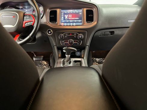 Used 2023 Dodge Charger SXT RWD image 31