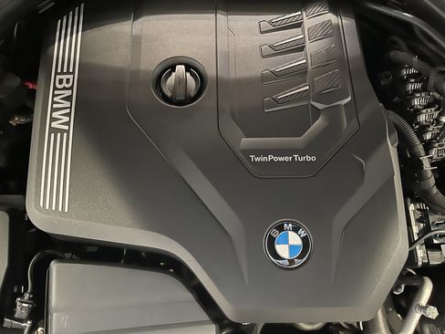 Used 2019 BMW 330i xDrive Sedan w/ Convenience Package AWD/4WD image 26