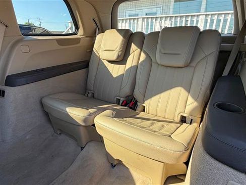 Used 2015 Mercedes-Benz GL 450 4MATIC image 43