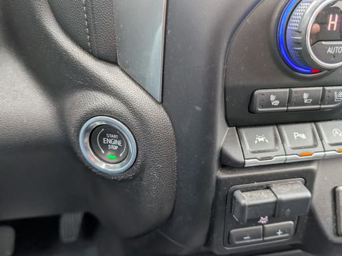 Used 2021 Chevrolet Silverado 1500 LTZ image 25