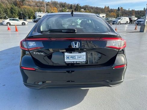 Certified 2023 Honda Civic EX-L image 4