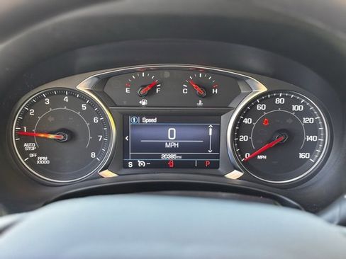 Certified 2024 GMC Terrain SLE w/ Driver Convenience Package image 9