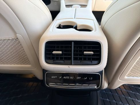 Used 2021 Mercedes-Benz GLS 450 4MATIC image 18