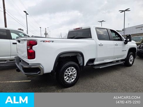Used 2025 Chevrolet Silverado 2500 LT w/ Convenience Package AWD/4WD image 14