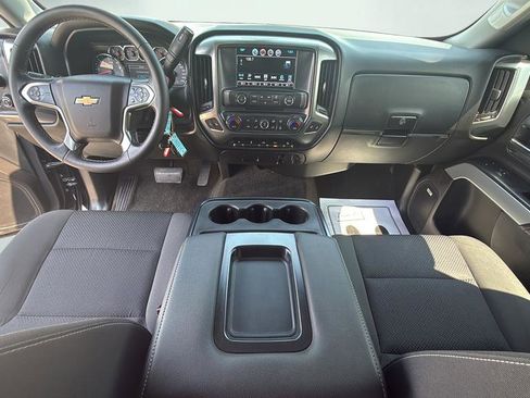 Used 2017 Chevrolet Silverado 1500 LT w/ Midnight Edition AWD/4WD image 29