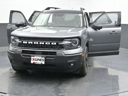 New 2025 Ford Bronco Sport Outer Banks w/ Outer Banks Tech Package+ image 52