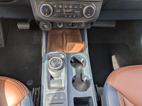 Used 2023 Ford Maverick Lariat w/ Lariat Luxury Package FWD image 22