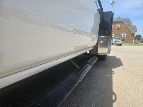 Used 2019 Chevrolet Silverado 3500 W/T w/ WT Convenience Package AWD/4WD image 8